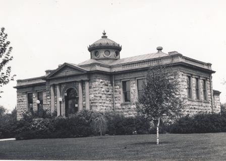 1909 Howell Carnegie District Library