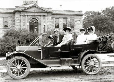 1916 Sunday Car Club